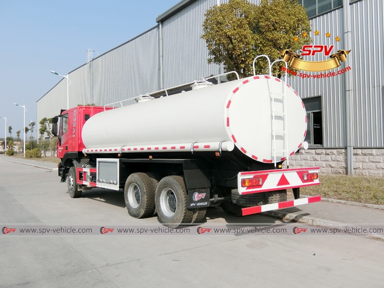 Rear Left View: Water Bowser 20,000 liters IVECO Red Rear Left View: Water Bowser 20,000 liters IVECO Red